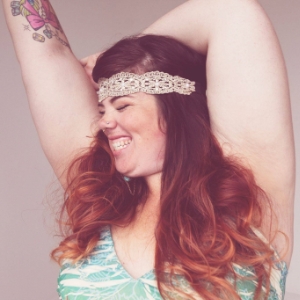 Self Love for Realists An original interview with the inspirational Anna Chapman, of I Am Anna Chapman . Anna is a hippie-goddess-yogi-cat-lady, living in Portland Oregon. She is passionate about healing her body and discovering the beauty that shines from within. She offers one on one Body Love sessions to help bring in positive self-talk and body appreciation through compassion and love. She is a firm believer in the fact that no one is broken, and once we can shine a little light on the dark parts of ourselves we see there is only love there.