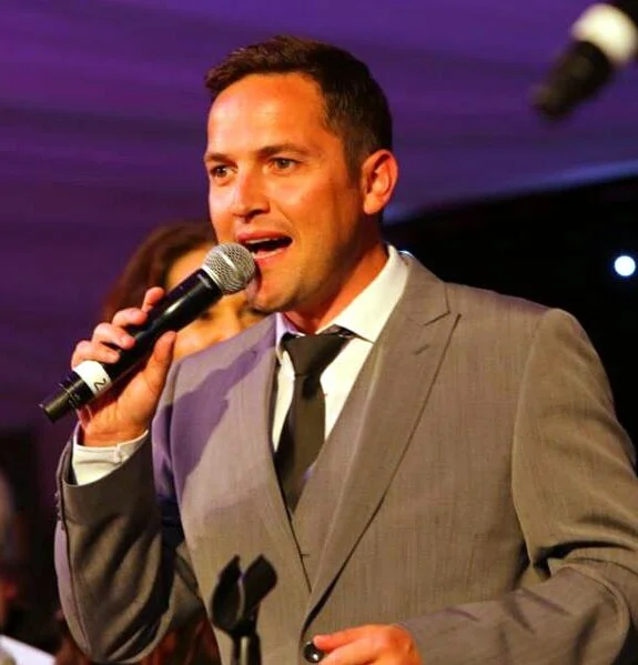 Guvnor Management Male Vocalists Guvnor Management Male Vocalists