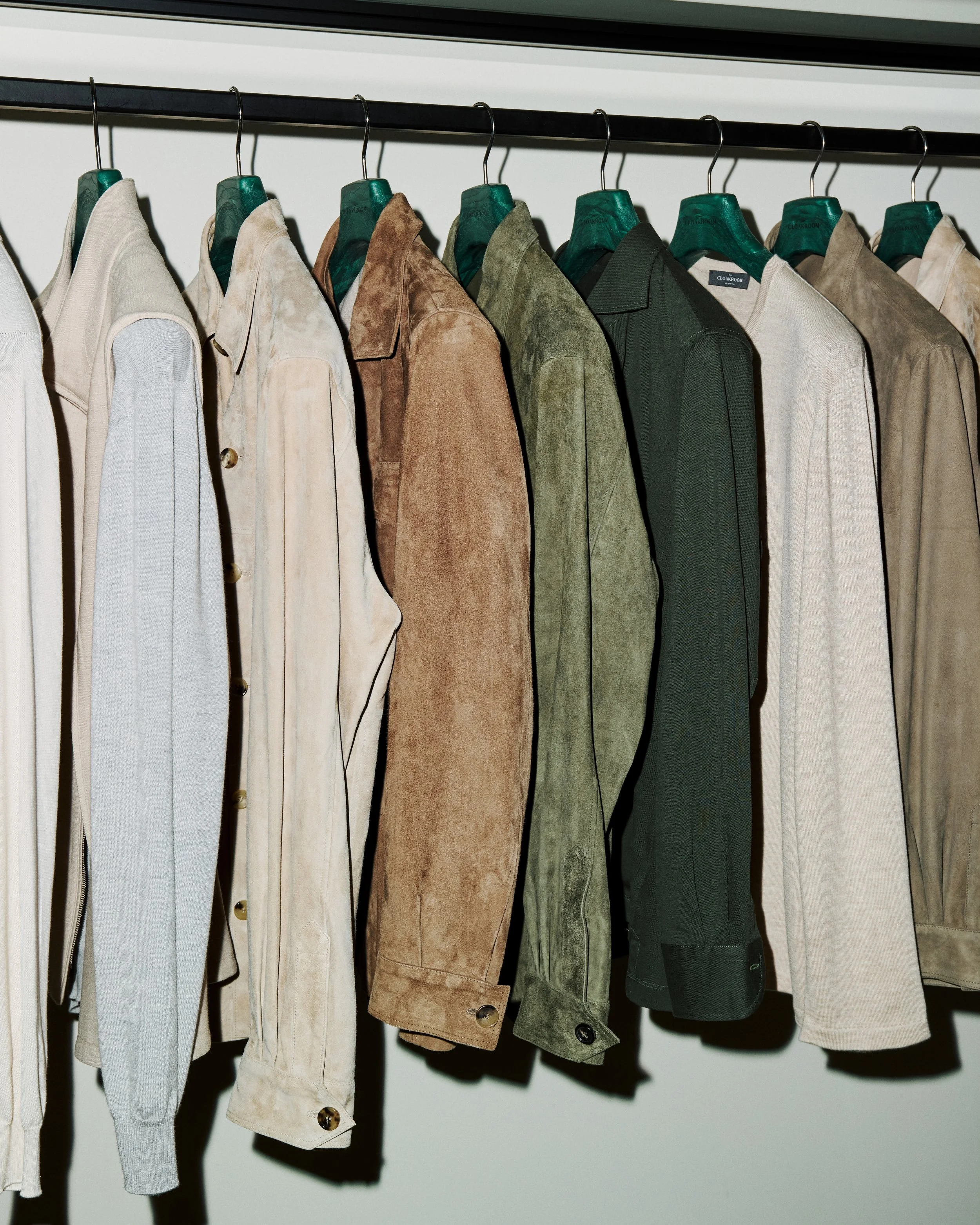 CLOAKROOM4939 copy.jpg