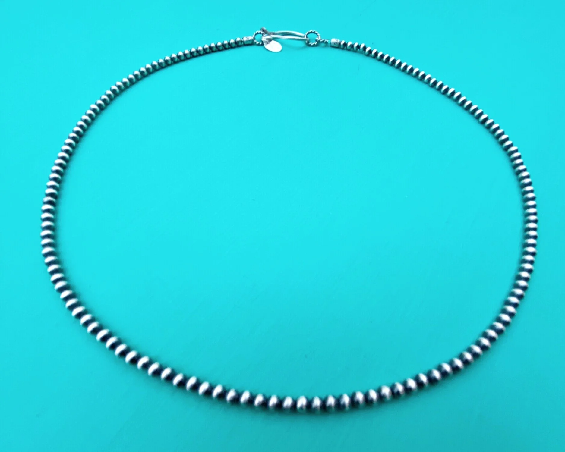 CF07F713-D818-4BAE-8BD1-3EA3D4ED23F2