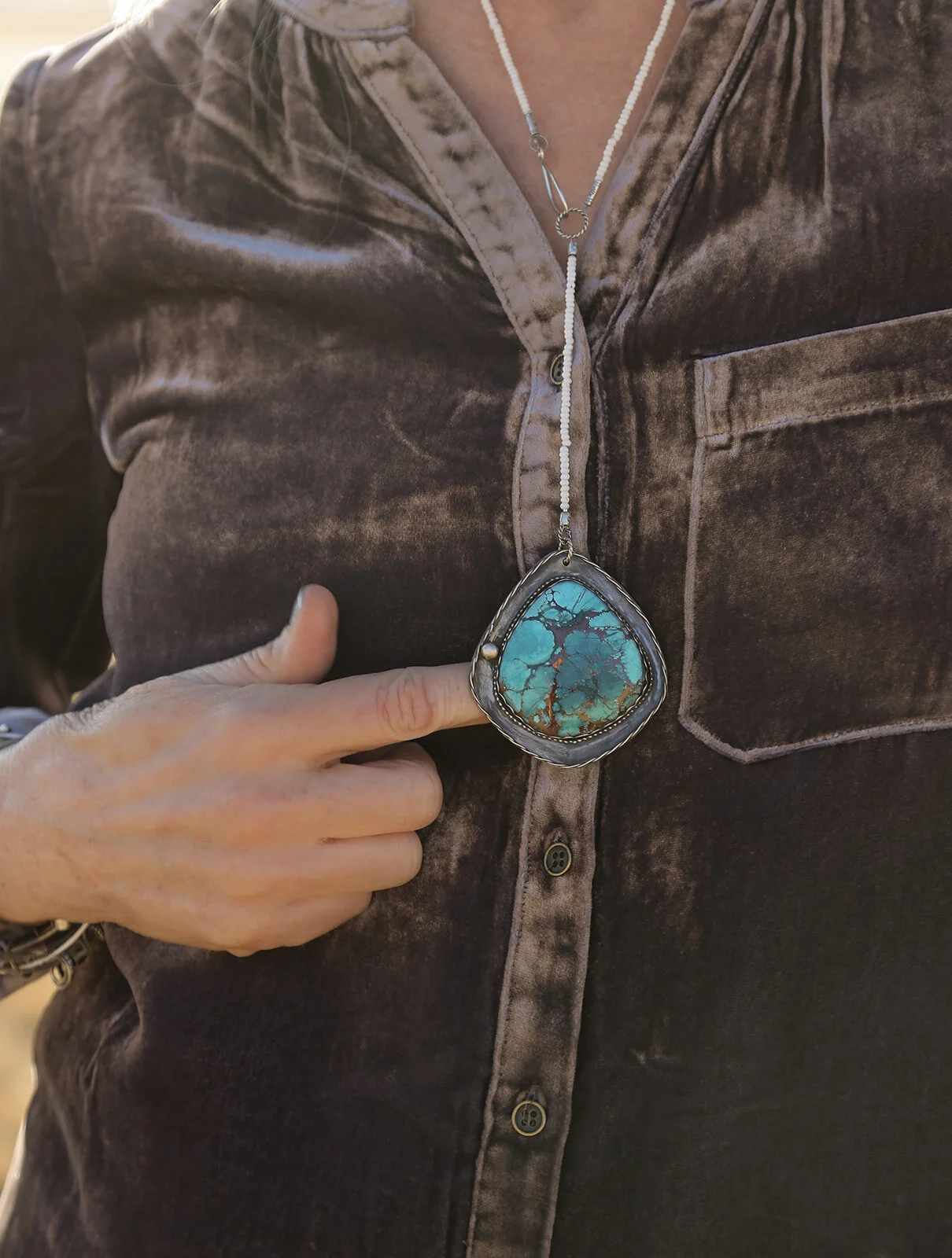 D26BB9E7-62A7-4C0F-B908-45DE5418AA24