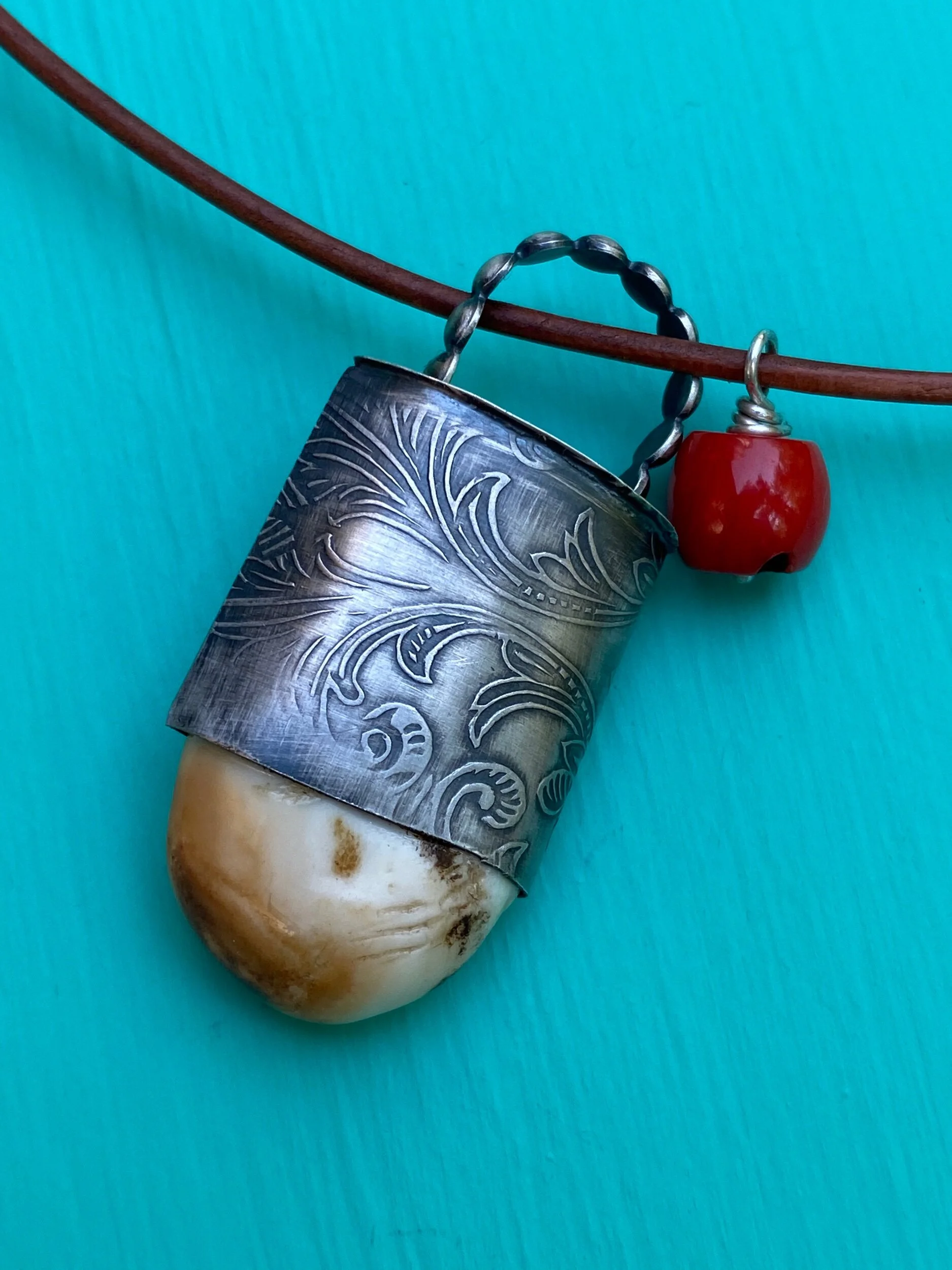 21B22736-2F7F-47F8-8F25-AA8A99993AF7