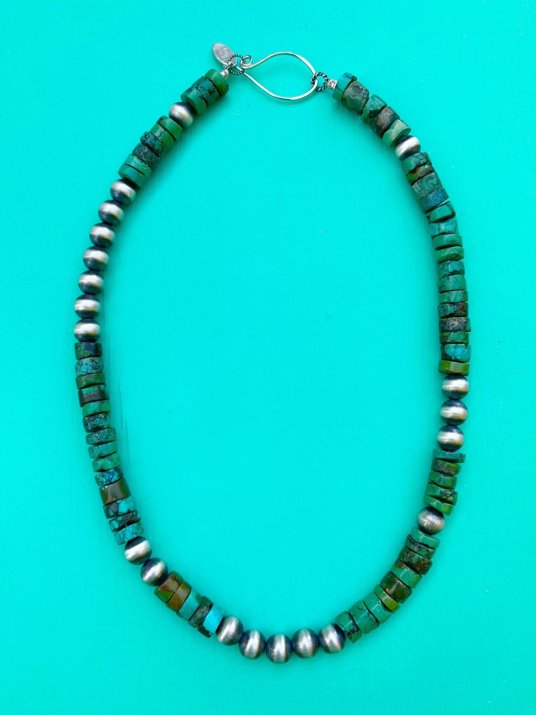 4716CDF1-2BB7-4E8C-B743-5D70DC1E498B