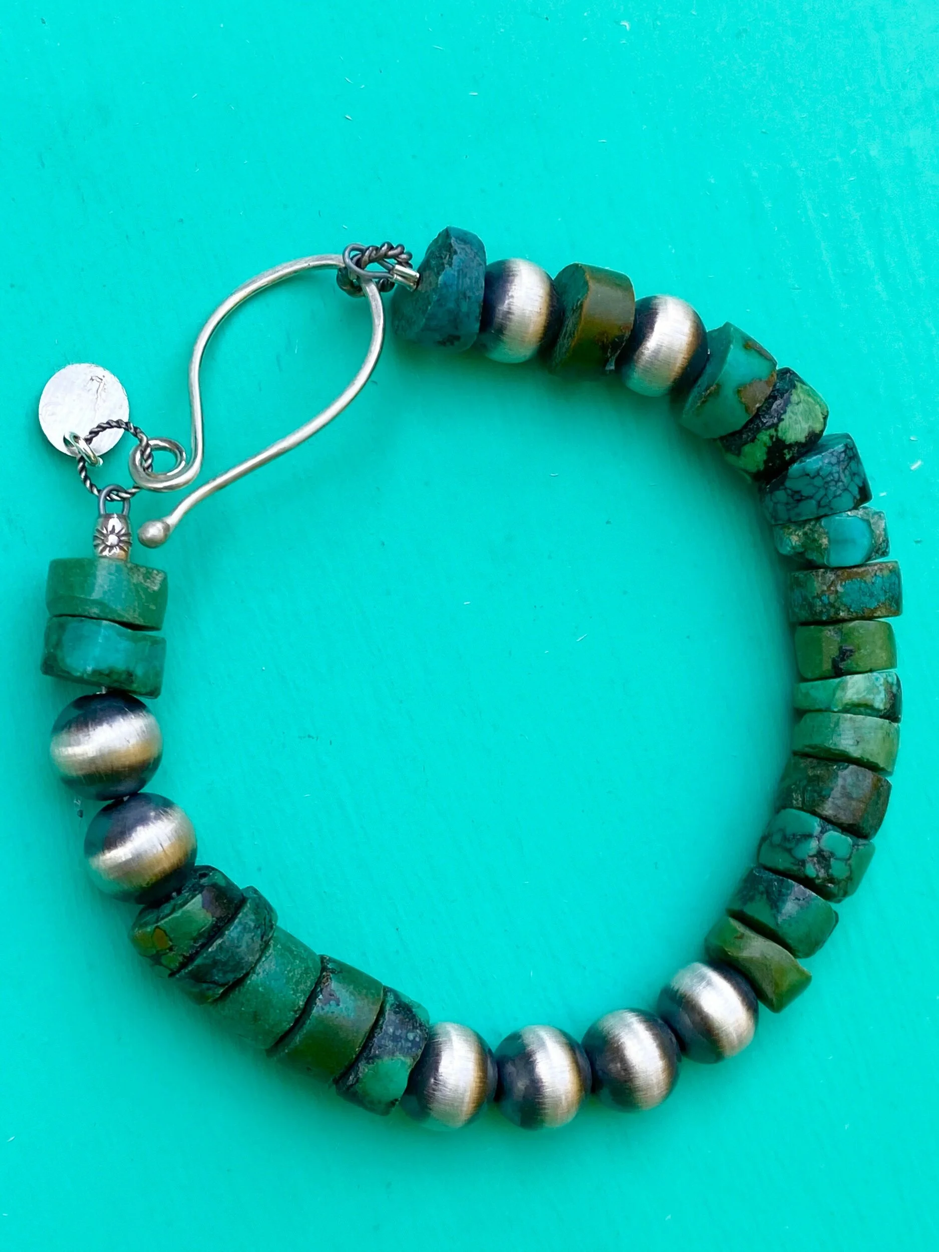 F107EA3E-8CD3-4E48-AD2F-342AD4BD4ADE