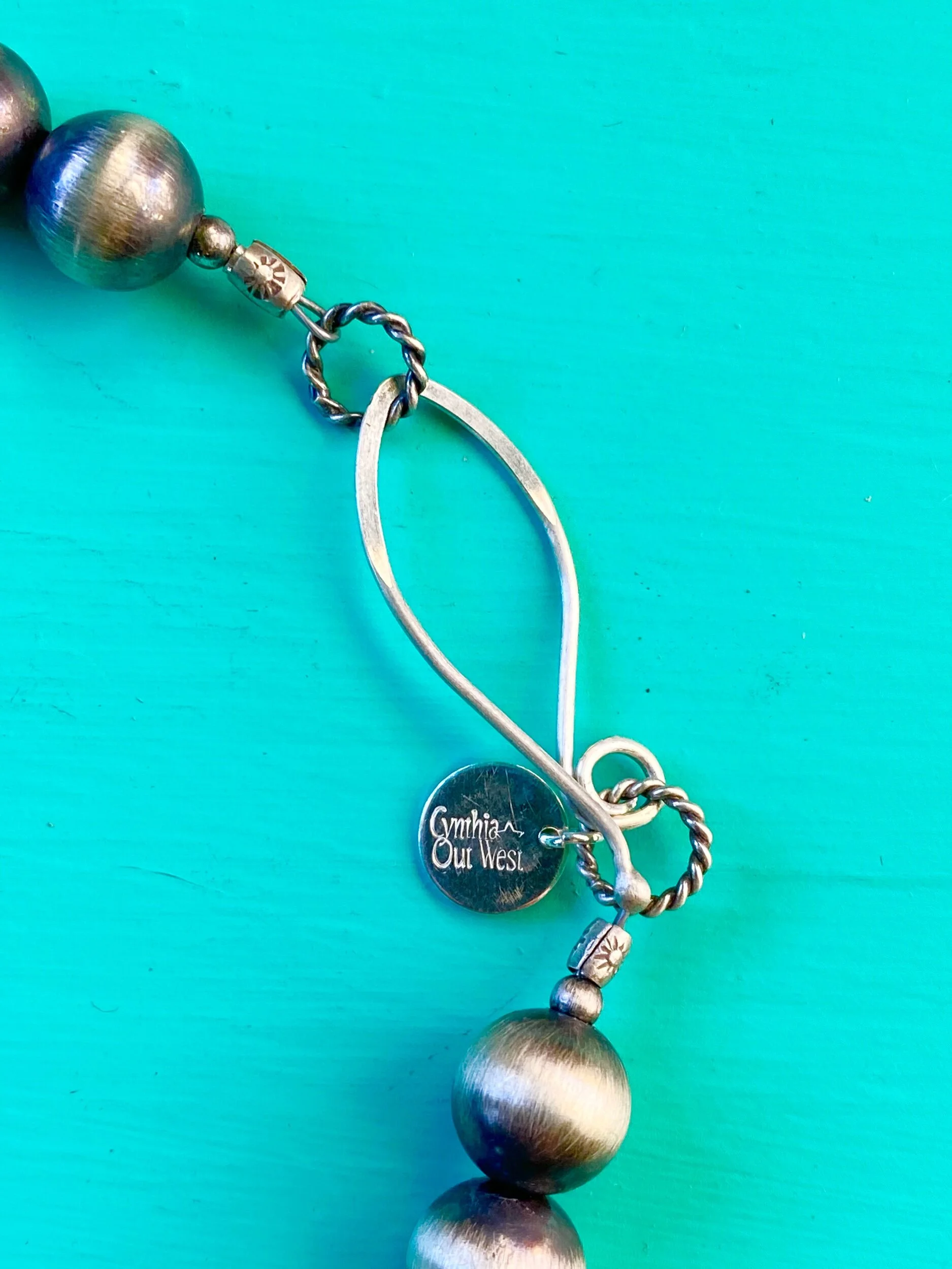 E40BB65F-E5A0-4815-AE52-CC4AFF4A0409