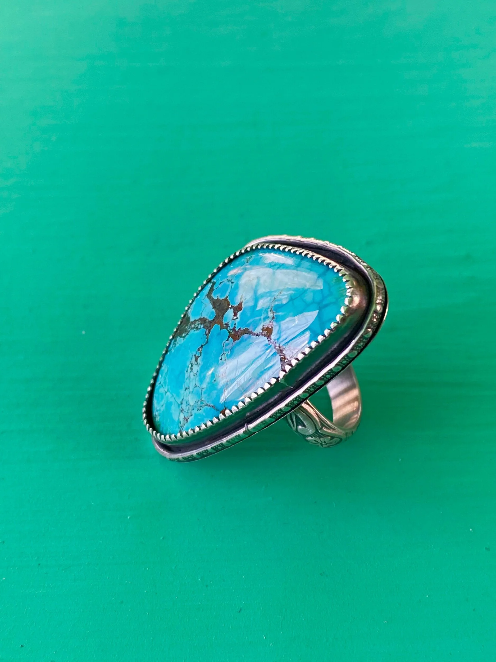 9866690A-2004-4B7B-A831-61801C49EDE1