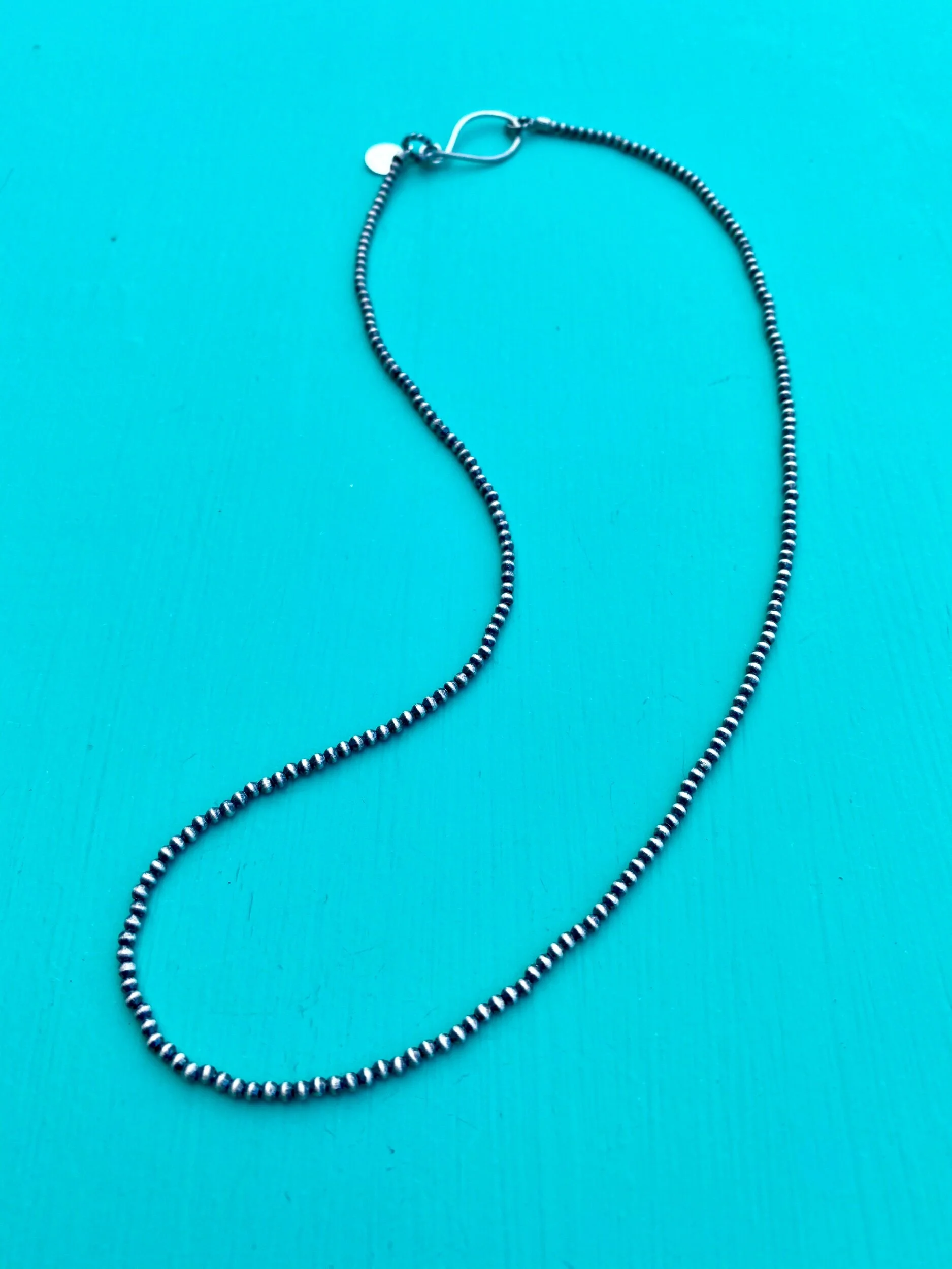 6E6FFE2F-0E5B-445A-B336-3243C0F85C9E