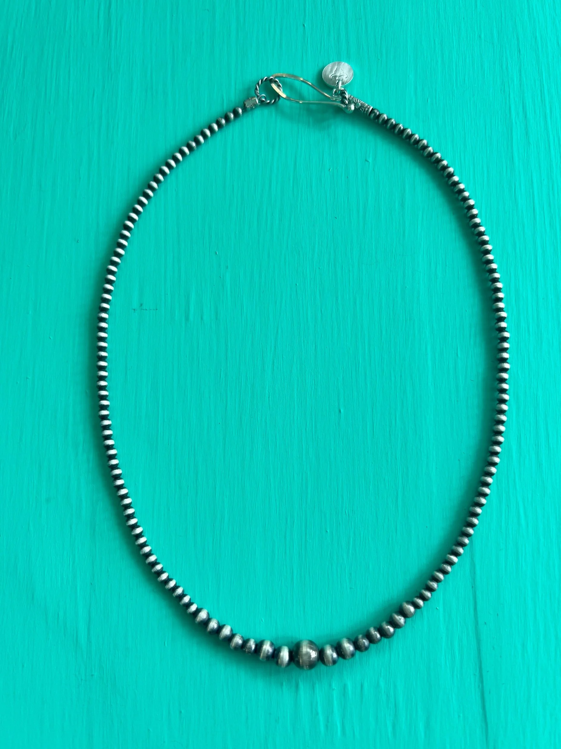 E30593F9-30FE-46F1-A864-AAF0D95B2A04