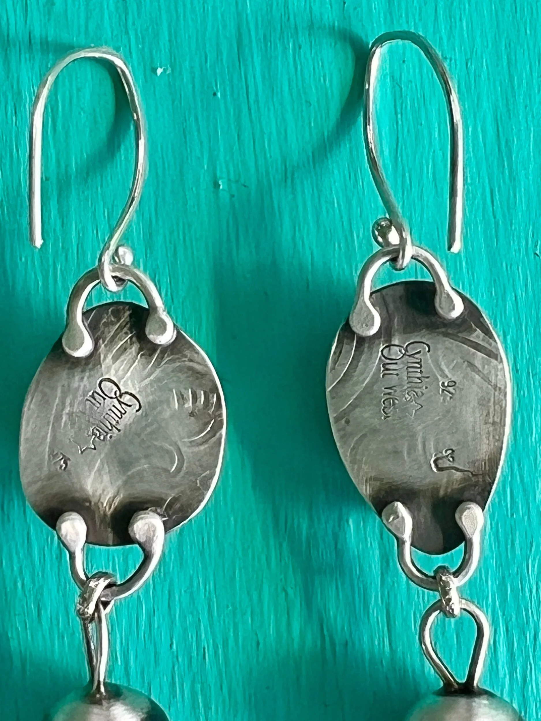 566C2C2D-EBA2-41FA-8AA6-8ED80EAC16ED