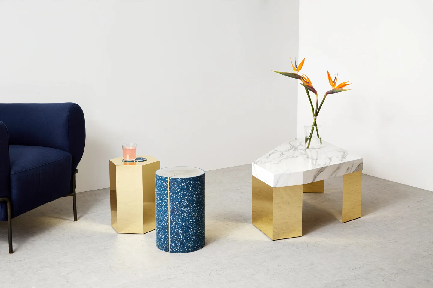 SlashObjects_GEM-Table_Rubber-CYL.jpg