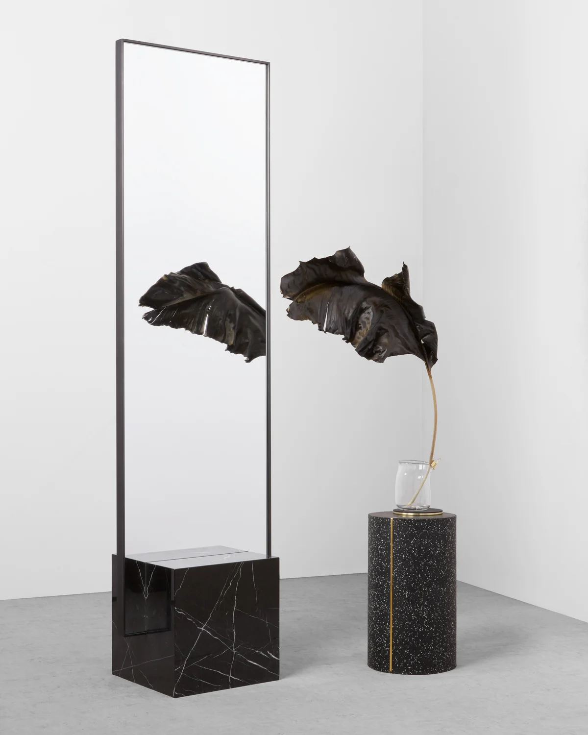 Slash-Objects-Black-Mirror-Dark-Spring.jpg