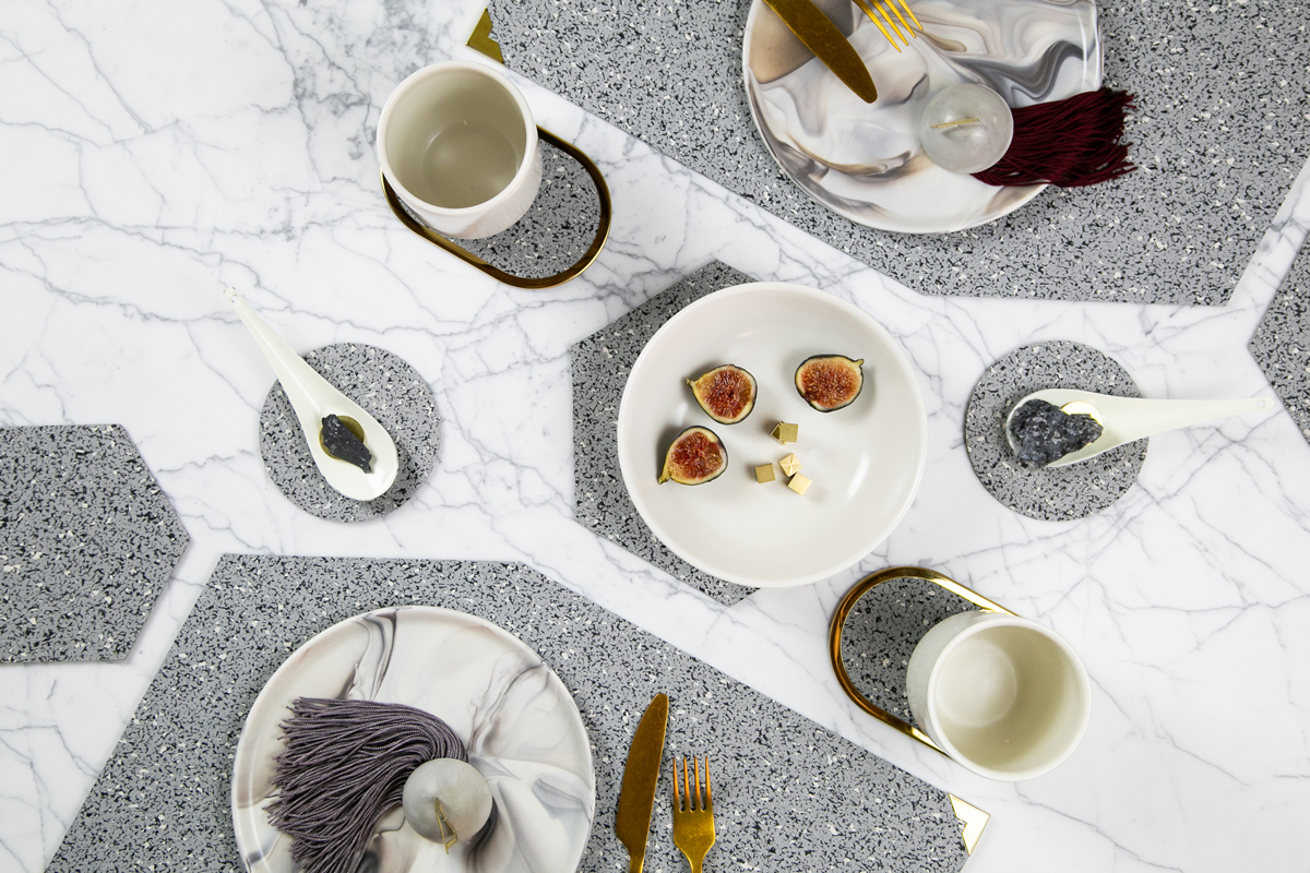TSREC-G_Slash_Objects-Gris-Rubber-Dinner-Set1-2_web.jpg