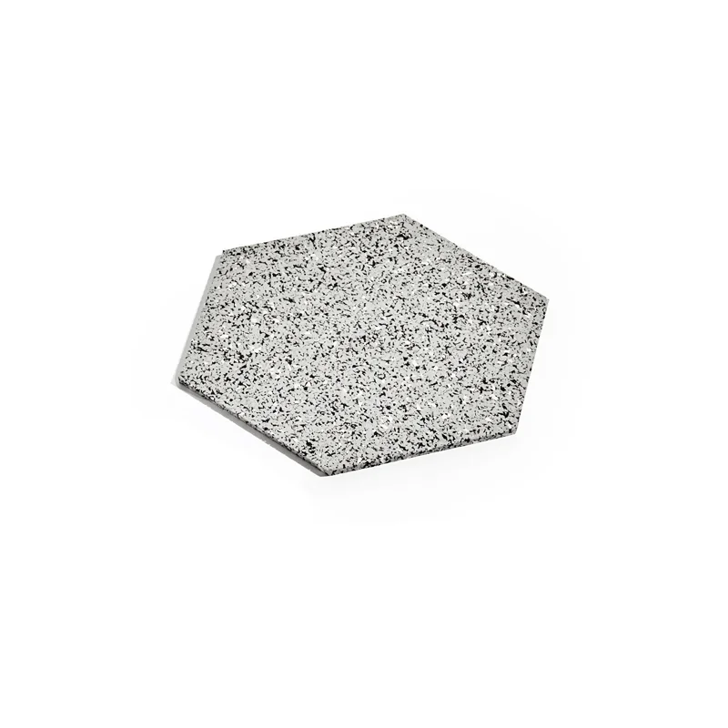 TRHEX8-G_Gris_SlashObjects_sq_web.jpg