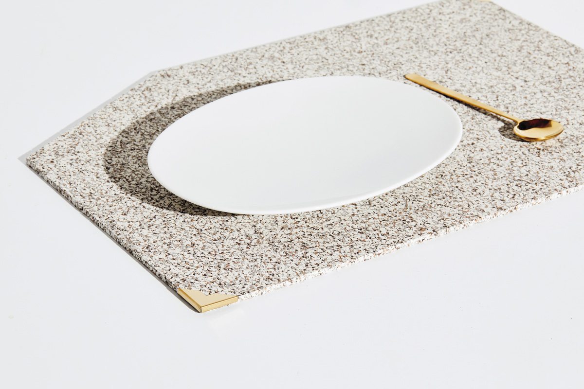 PLSA1_RubberPlacematwithBrassCorner-Sand_Detail_SlashObjects_web.jpg