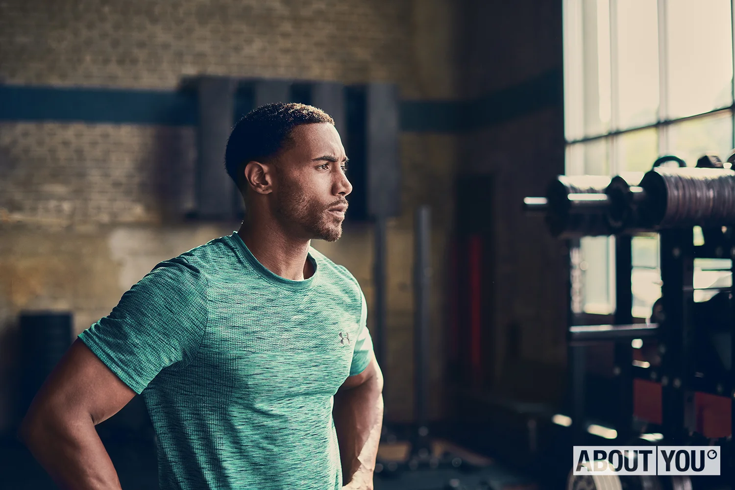 180716_AY_SPORT_FIT_OUTFIT_09_M_0468_FINAL.jpg