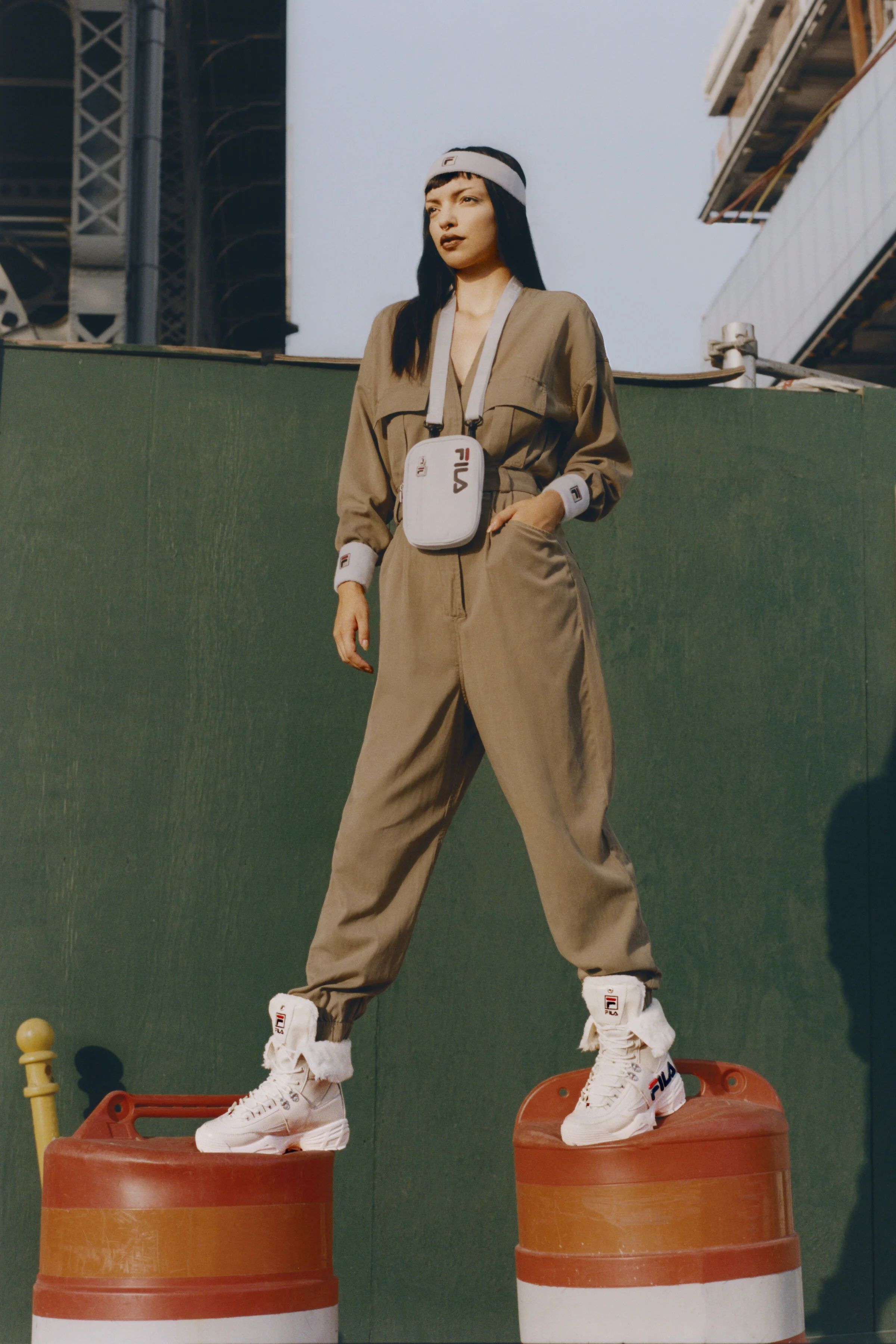 FILA_Disruptor_Boot_5HM00545_125_02 copy.jpg