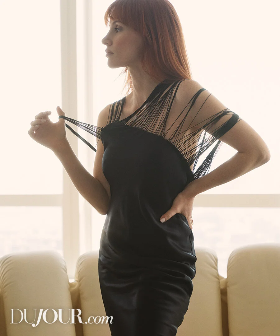 DuJour_Fall2021_JessicaChastain_3.jpg