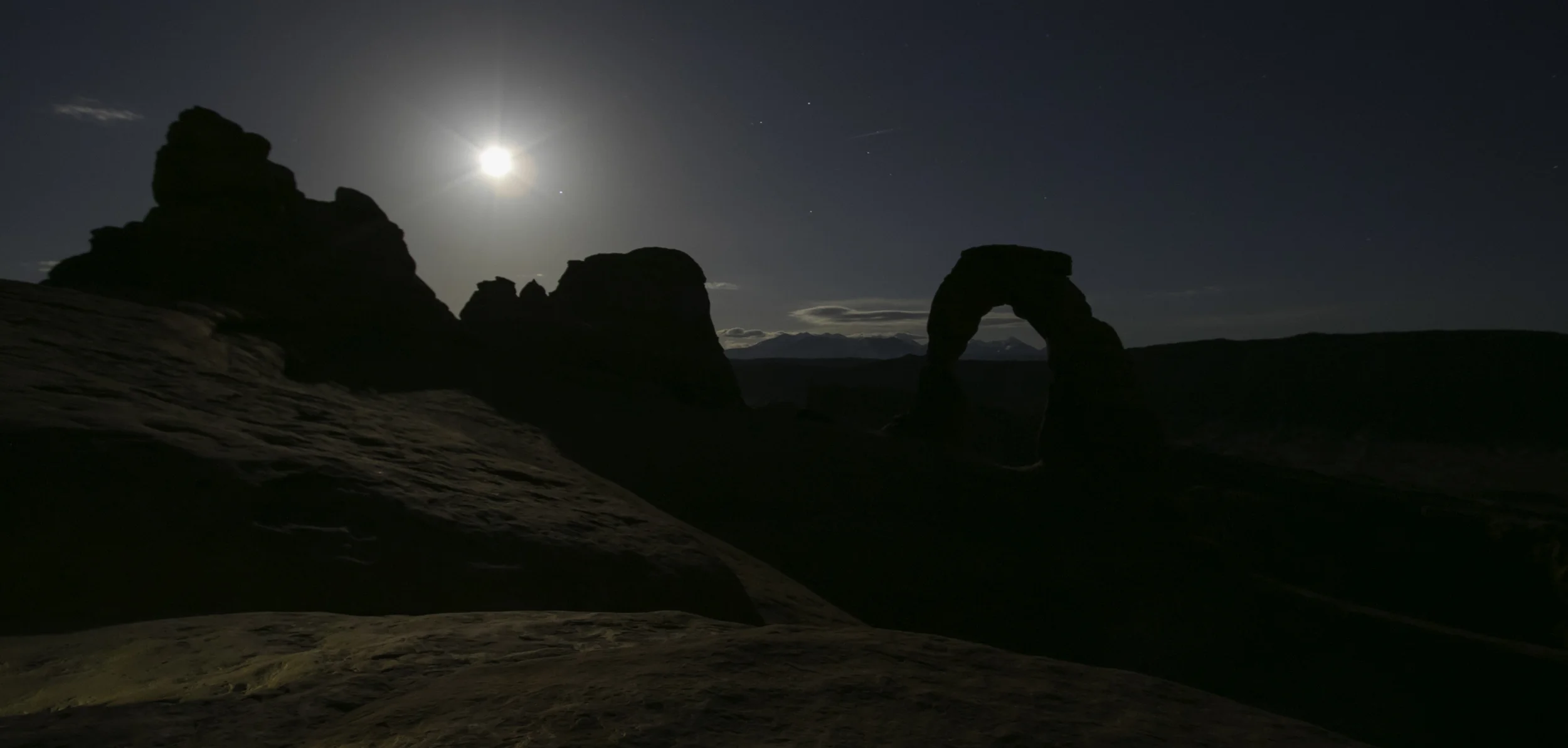 Moonrise arch.jpg