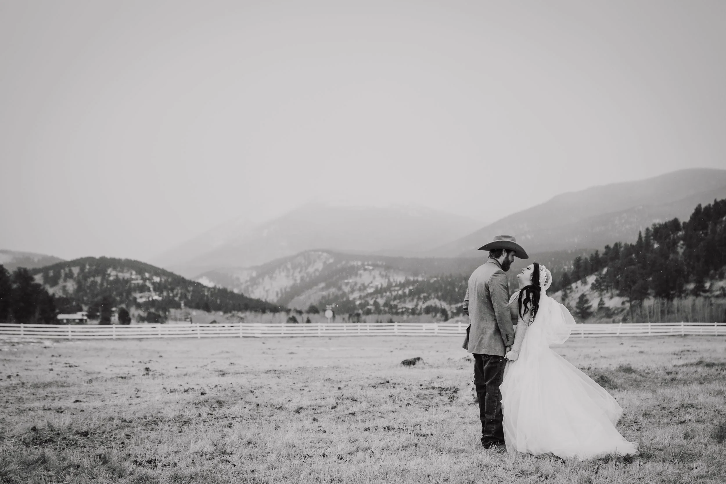 HunterandCorey_Sneakpeek-13.jpg
