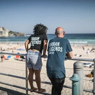 Sydney city and Bondi Beach private bus tour