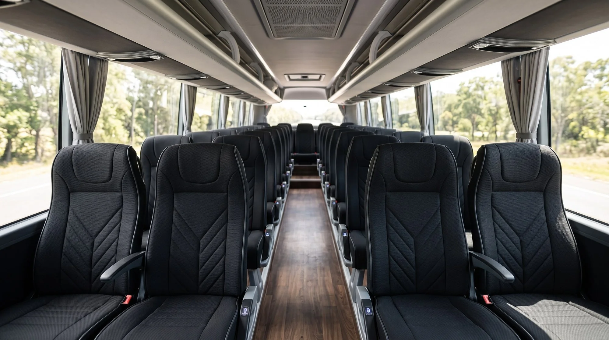 24-seater coach Byron Bay group tour, brewery and distillery days and hinterland trips