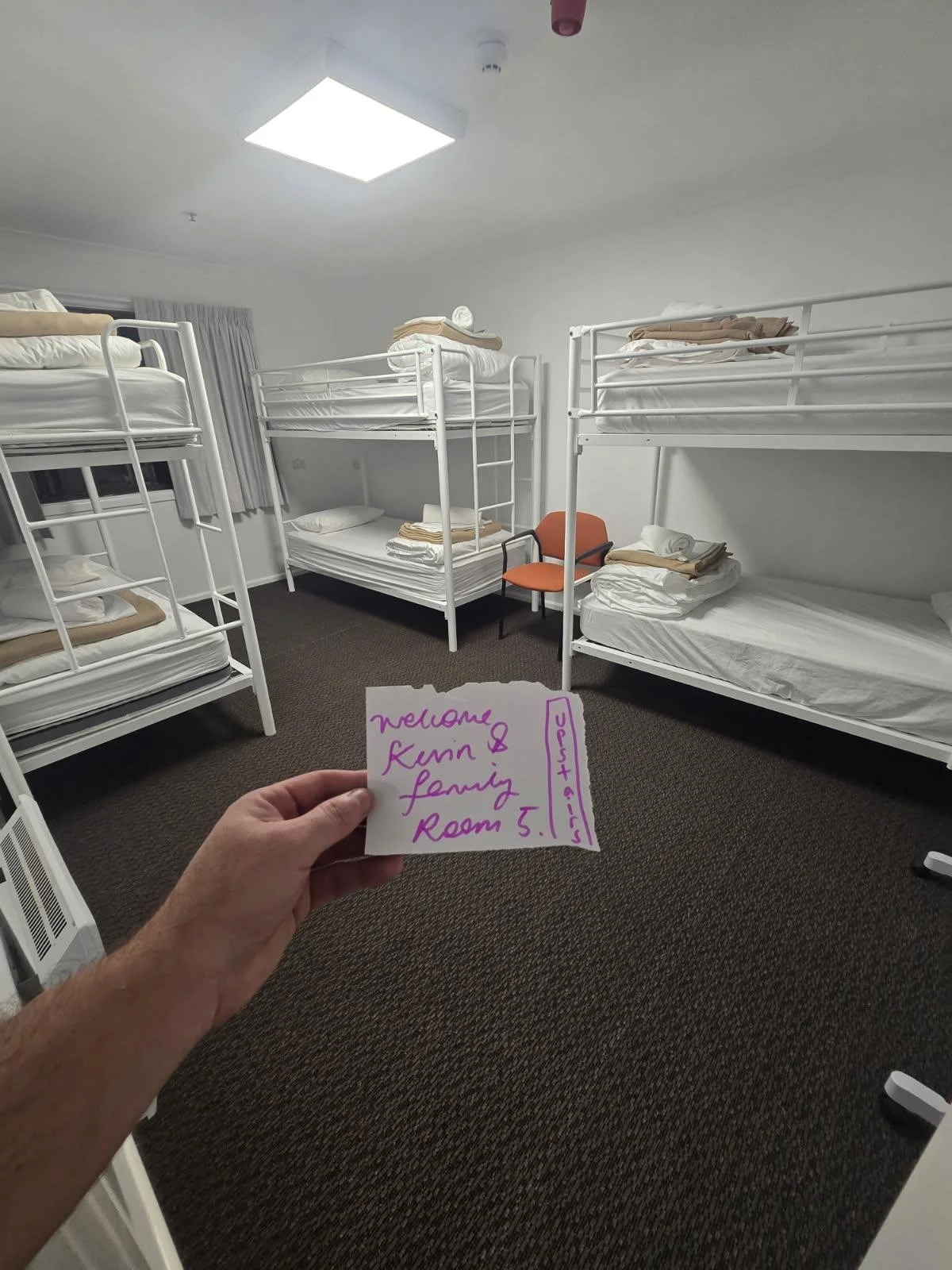Snow tour accommodation lodge in Jindabyne