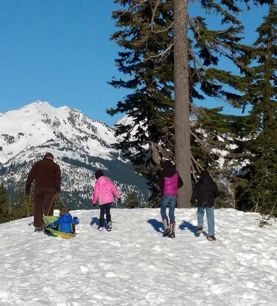 climbing mount baker in snow.jpg