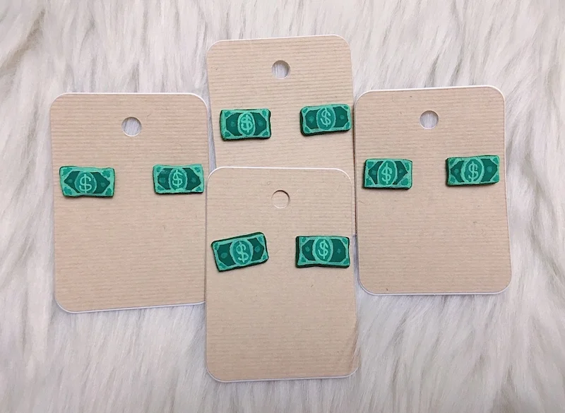 dollarbillstuds3.jpg