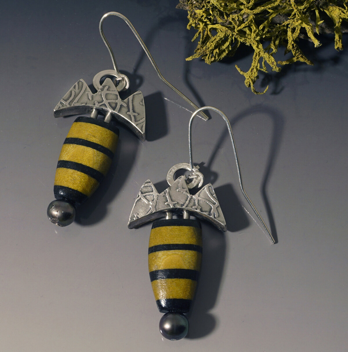 Bee earrings-sqsp sized.jpg