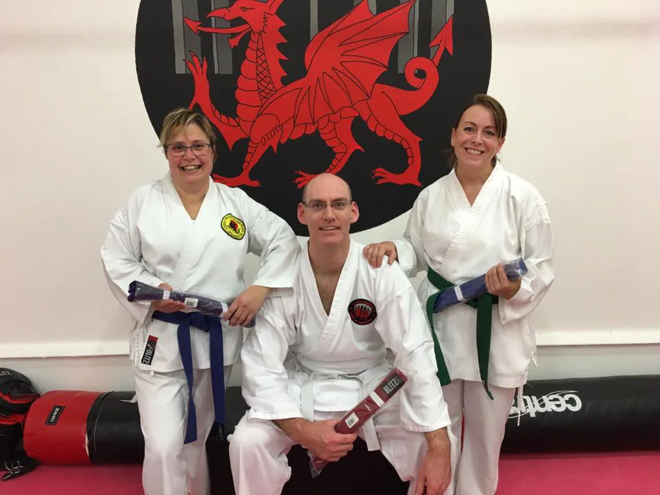 WINTER GRADING 2016 ADULT-BLUE.jpg
