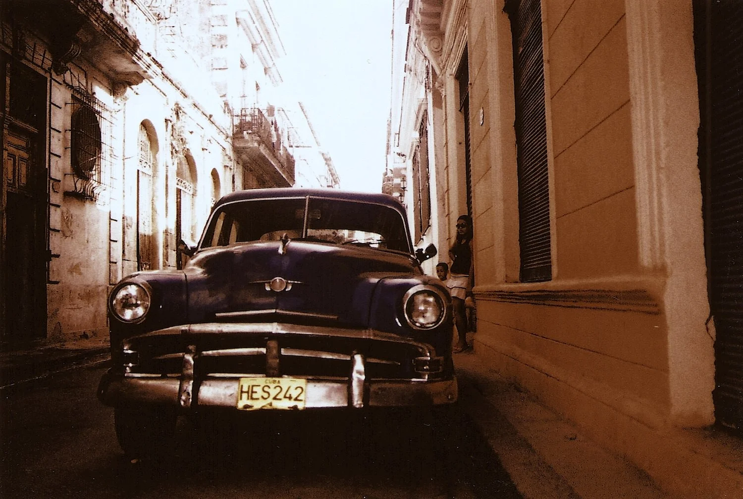 The revolution saw Fidel Castro take power alongside Argentine medical student, revolutionary, and international icon, Che Guevara – a kitsch unto himself, underscored by the hundreds of executions dispensed with by a signature flurry from Che’s own iconic hand.