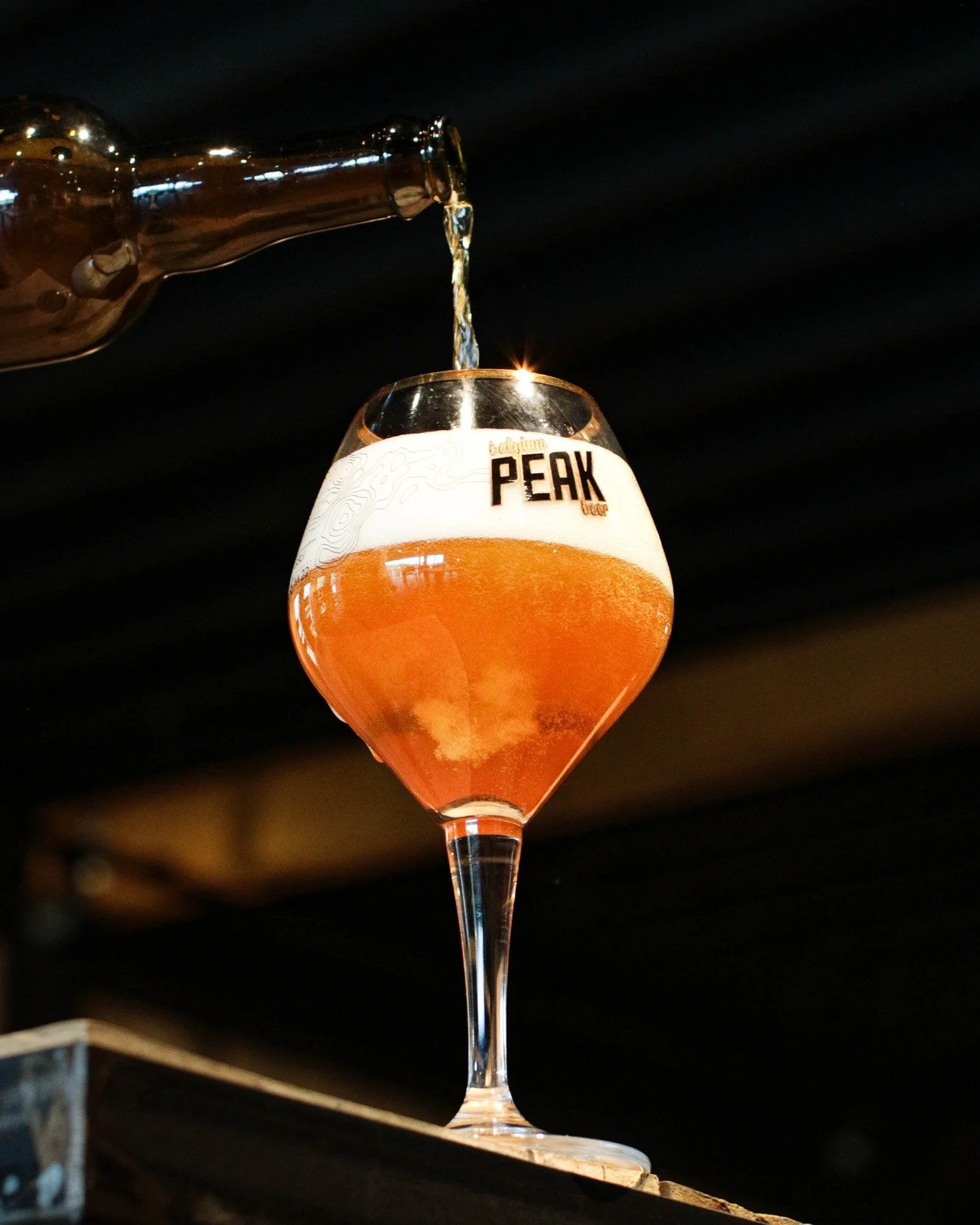 BEER PAIRING DE F&Ecirc;TES : PEAK GRAND CRU🎄🍽️ 

Blonde forte de d&eacute;gustation aux ar&ocirc;mes fruit&eacute;s, la Peak Grand Cru s&rsquo;accorde parfaitement avec les plats en sauce et les recettes relev&eacute;es des repas de f&ecirc;tes ✨
