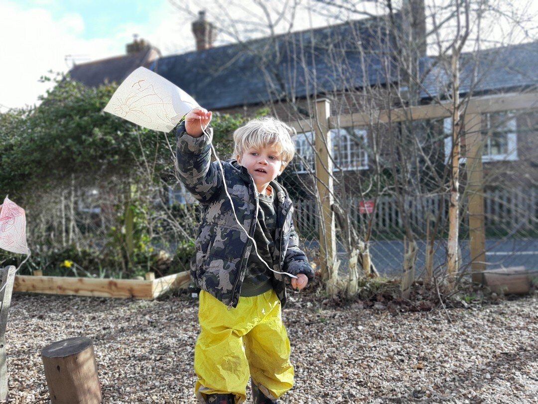 🪁Let's go fly a kite, up to the highest height! 🪁

The children had great fun creating their own kites and watching them flap around in all of the windy weather we had last week! 🌬

#letsgoflyakite #makingourownkites #diy #windyweather #windy #nur