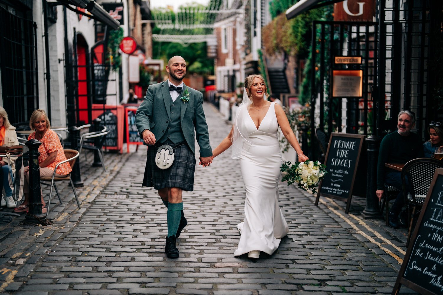 wedding-photographer-scotland-ashton-lane