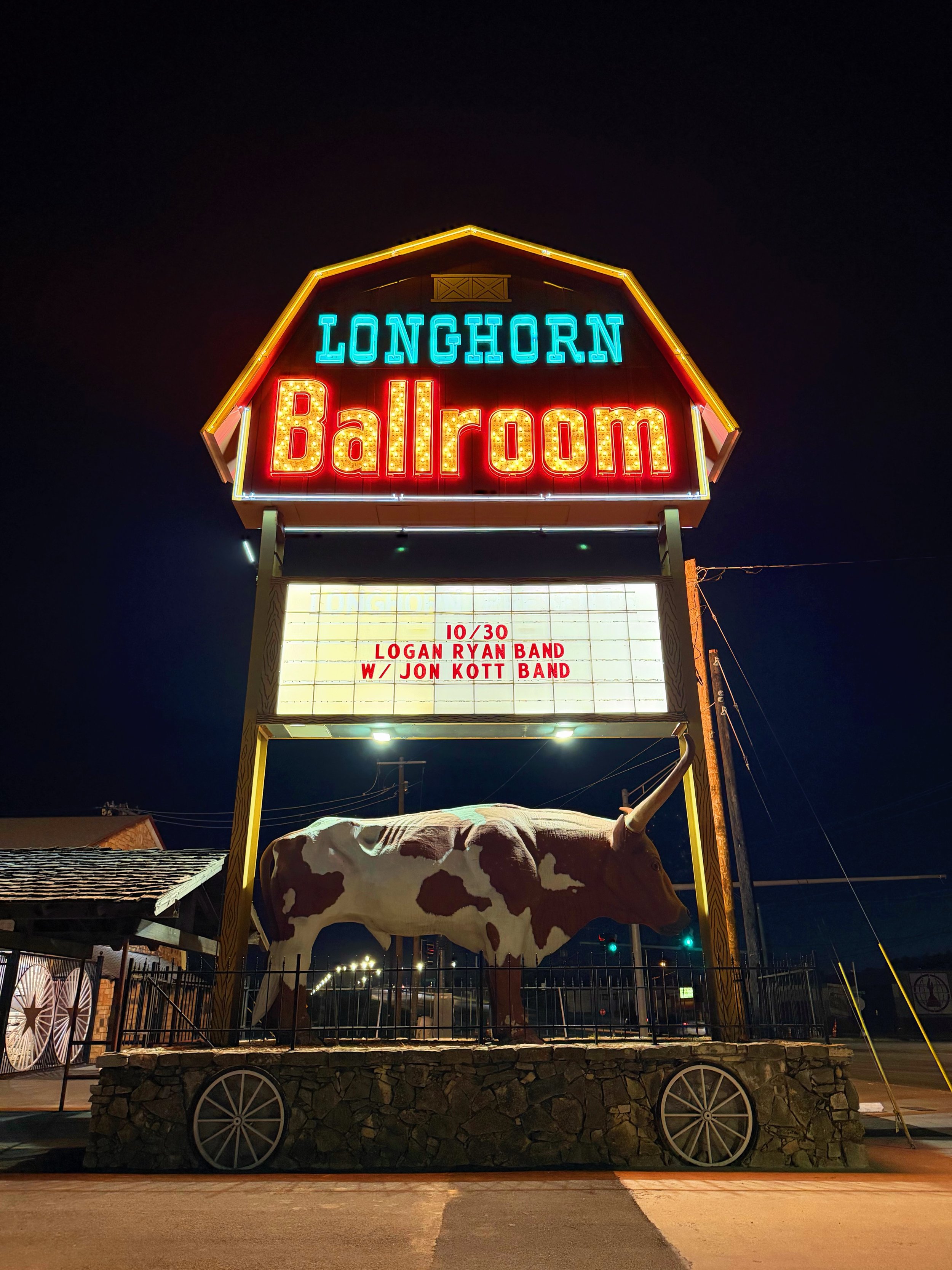 @loganryanband with @jonkottband is this Friday at the Longhorn Ballroom. Tickets are still available online at AXS.com