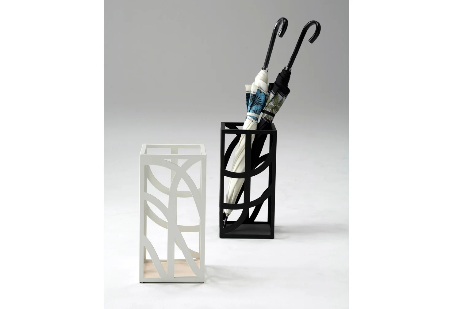 actus-umbrella-stand.jpg