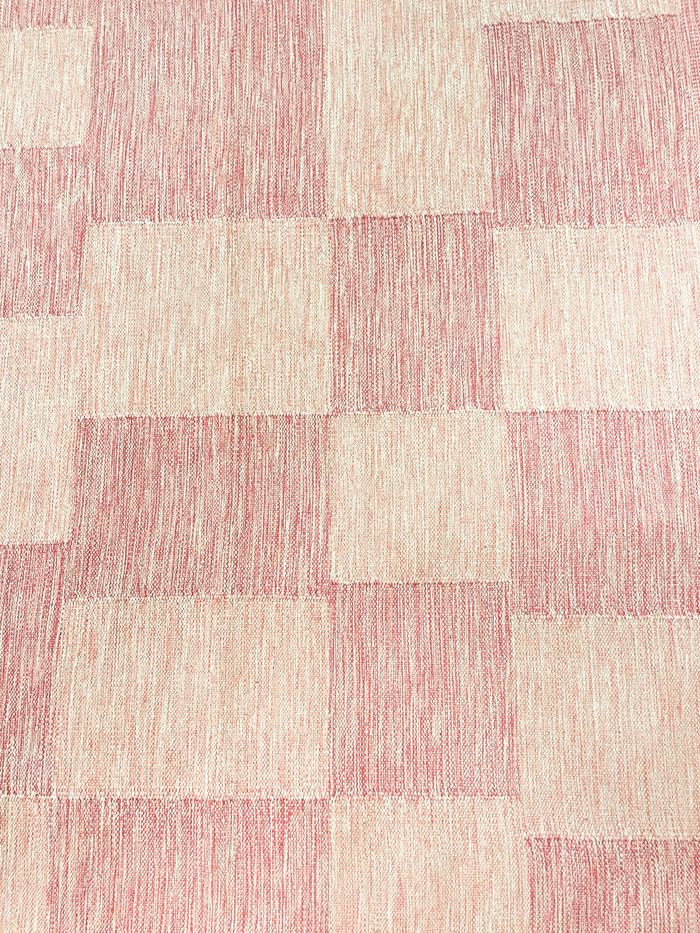 Cabinet-by-Eva-Schildt,-Single-Weave-Chequered,-sq-1---light-pink-mix-8108,-8186,-12,-sq-2---pink-mix-8108,-8186,-12,-3010-on-the-natural-yarn-(2).gif