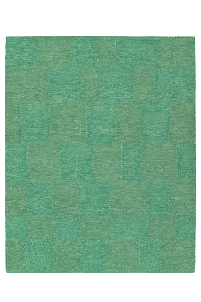 CABINET-Emerald-created-by-Eva-Schildt,-Single-Weave-Chequered,-sq-1-green-mix-4006,-4007,-4008,-sq-2-dark-green-mix-4007,-4008,-4011-on-the-natural-yarn.gif