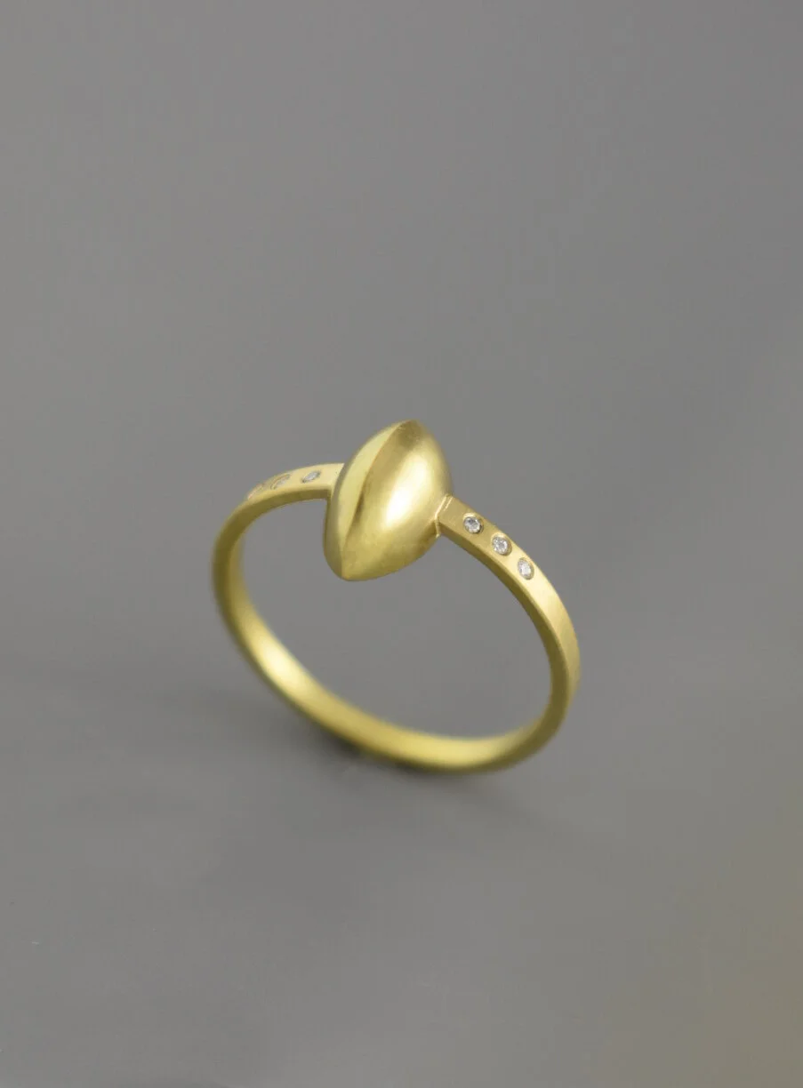 gold ring with diamonds
