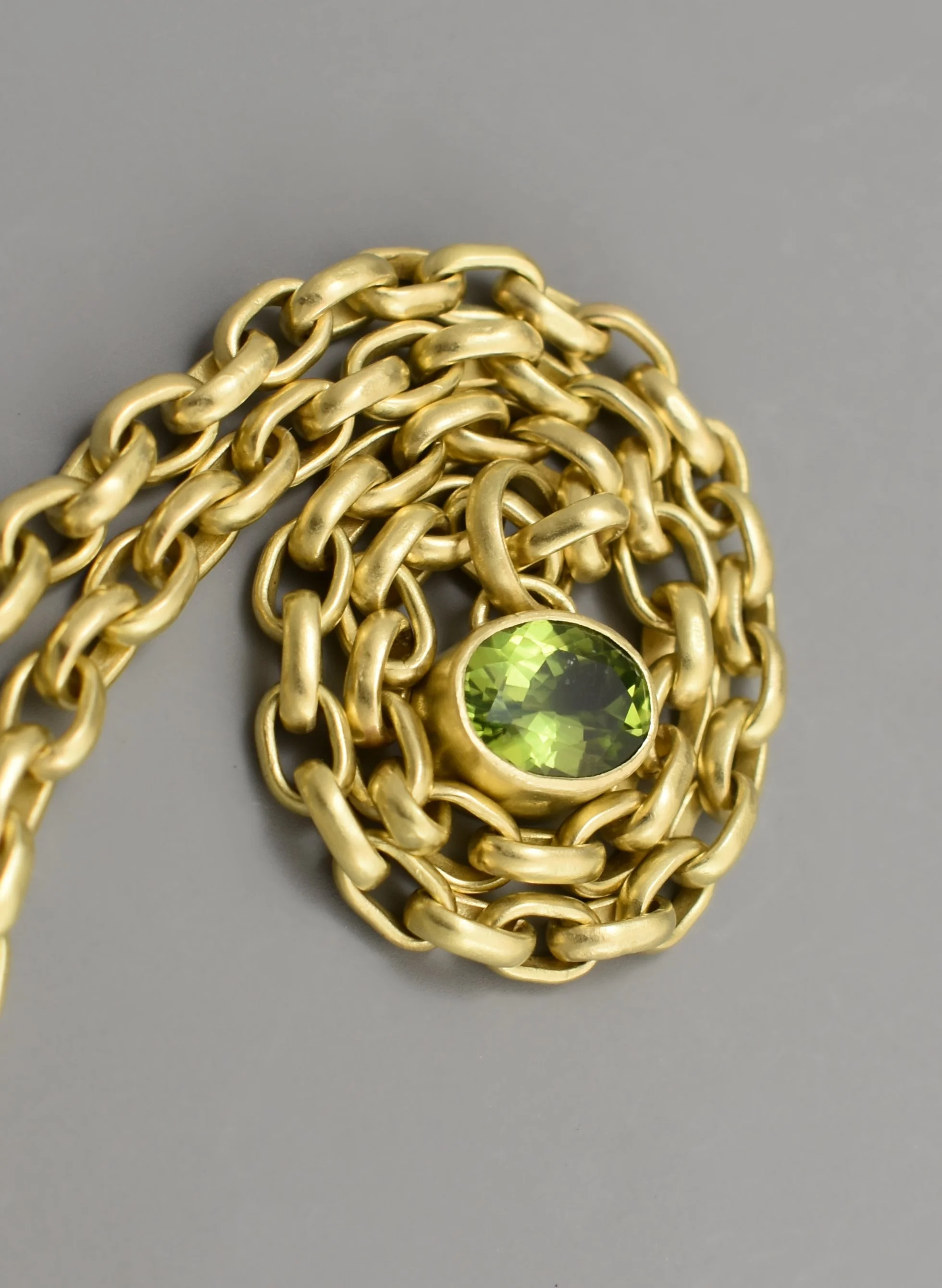 Peridot Oval Pendant, 18k gold