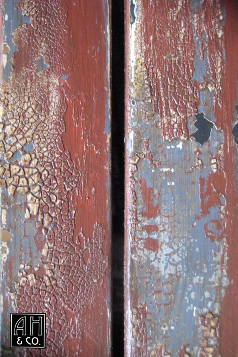 HEAVY AGED CRACKLE CUSTOM FINISH