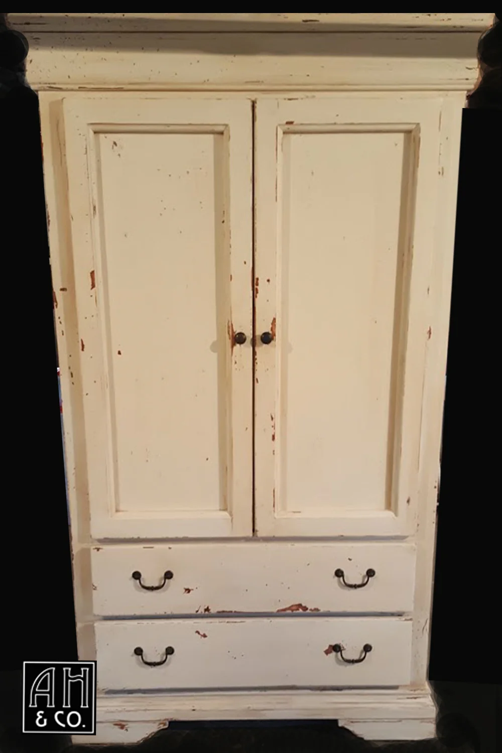 FRENCH VANILLA DISTRESSED TRADITIONAL WARDROBE
