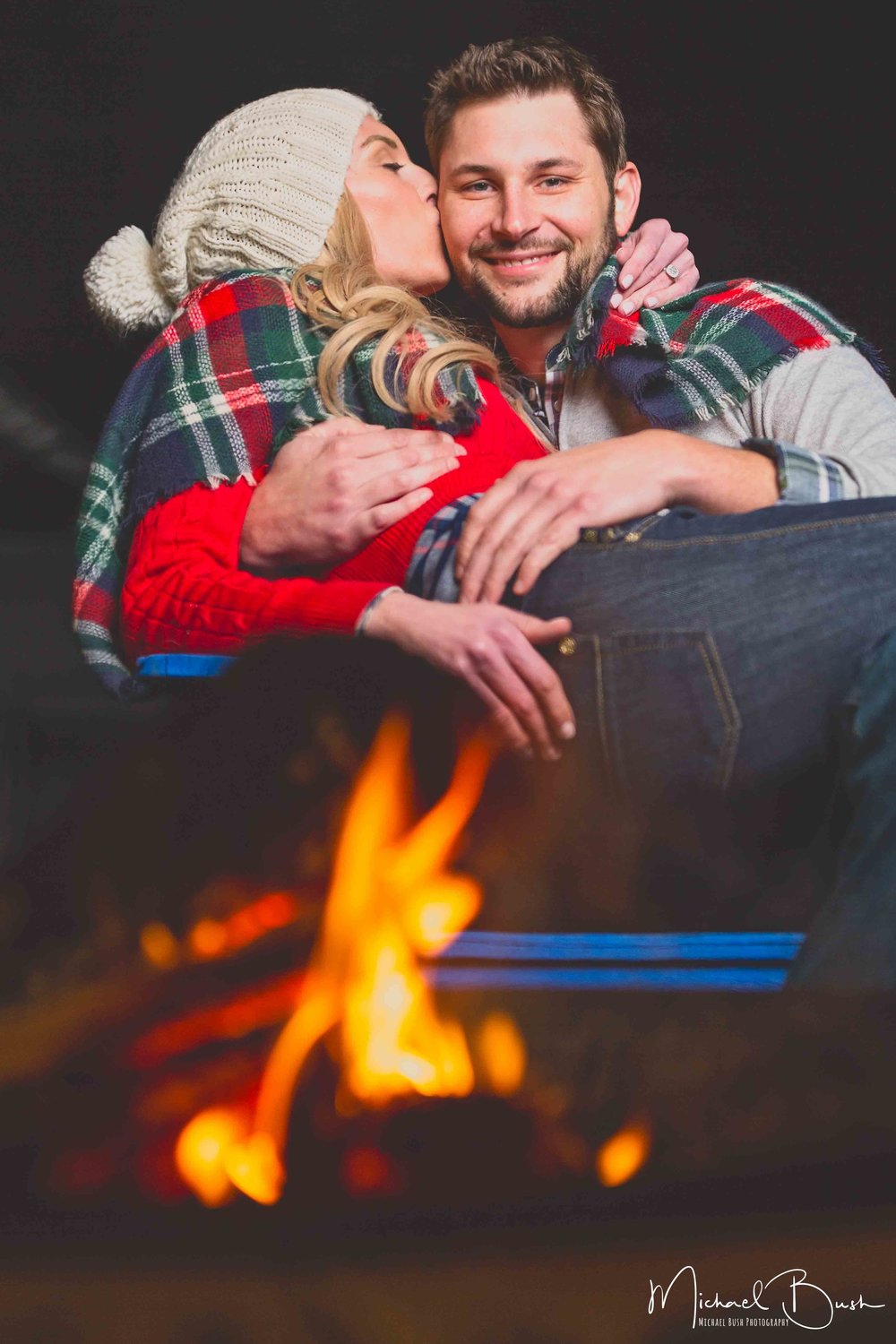 Dallas-Engagements-WhiteRockLake-Sky-DallasSkyline-love-cuddle-firepit-warm.jpg