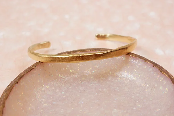 gold-cuff-bracelet