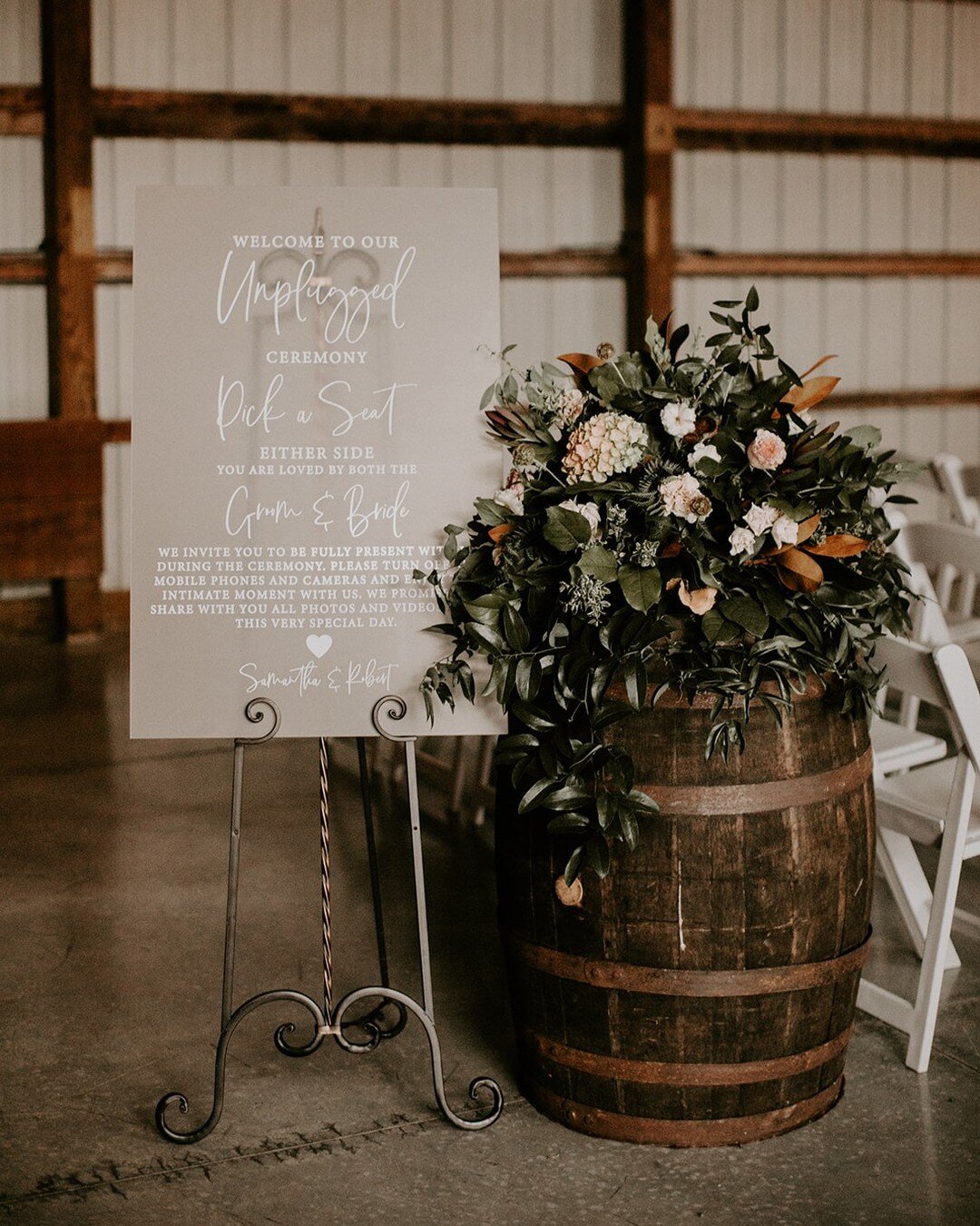 Sam + Bobby's wedding is featured on my website! You don't want to miss this one - one of my favorites from 2021 🤩 More to come!