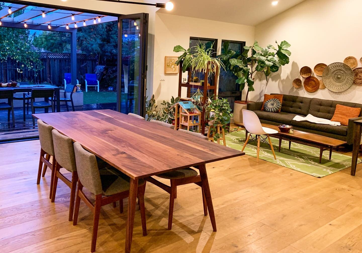 Just got this picture from a client. This table was delivered about a month or so ago. Looks like it was meant to be in this beautiful home.
&bull;
&bull;
#midcenturymodern #midcenturyfurniture #midcenturystyle #midcenturydesign #walnutwood #walnutfu