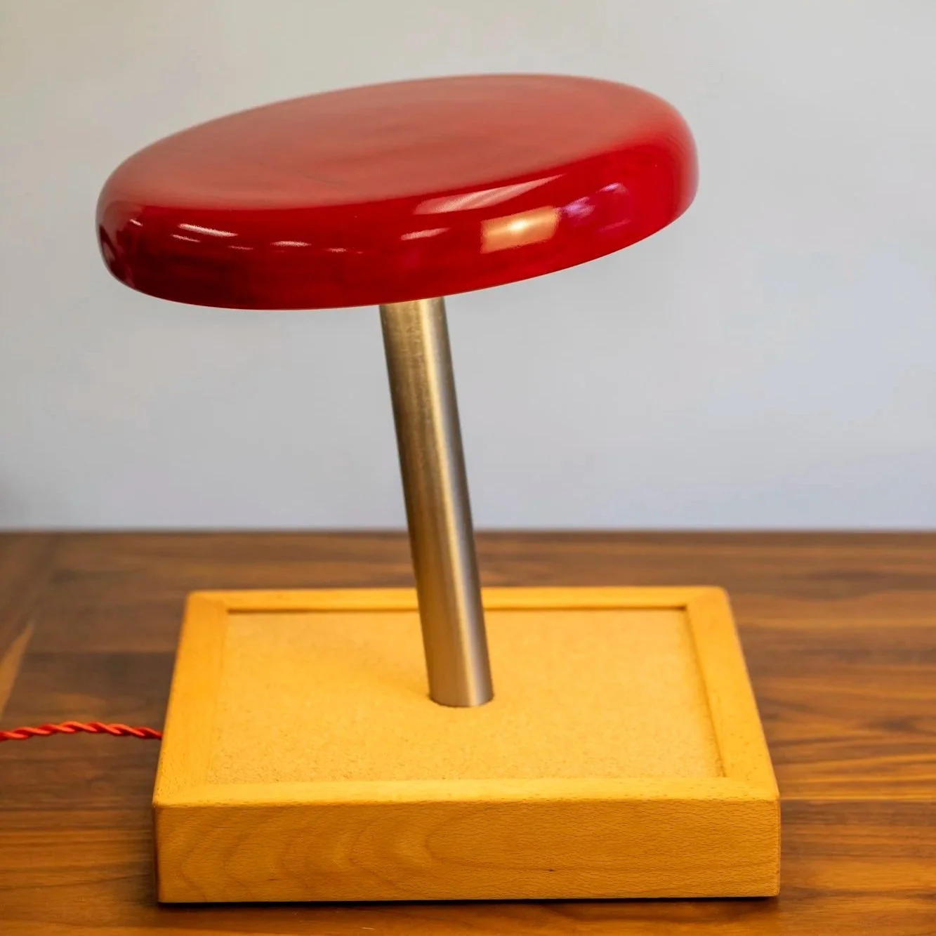 Gloss Red Thumbtack Lamp
