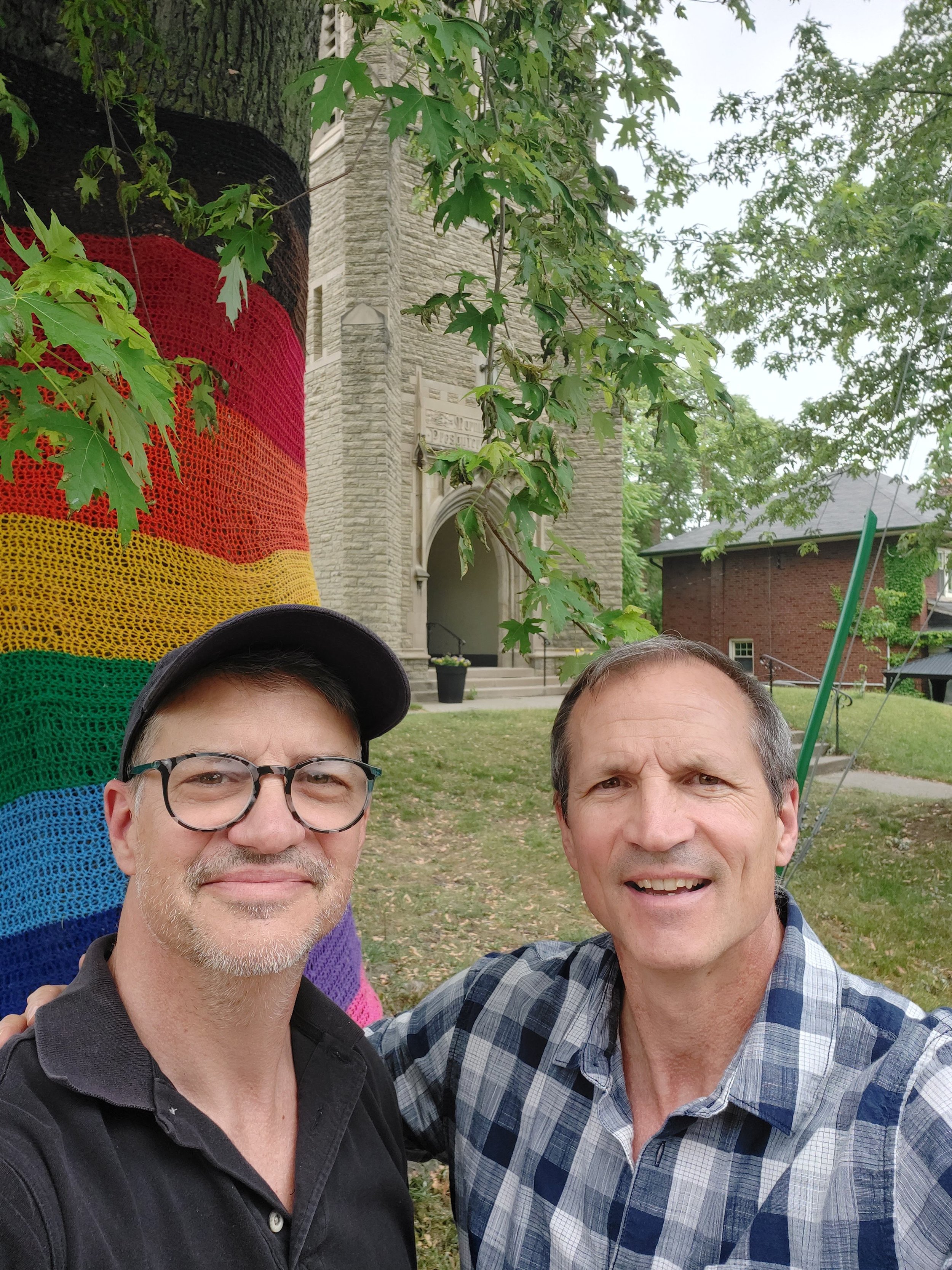 Marc and Kirk and Yarn bomb, Jun 11 2023.jpg