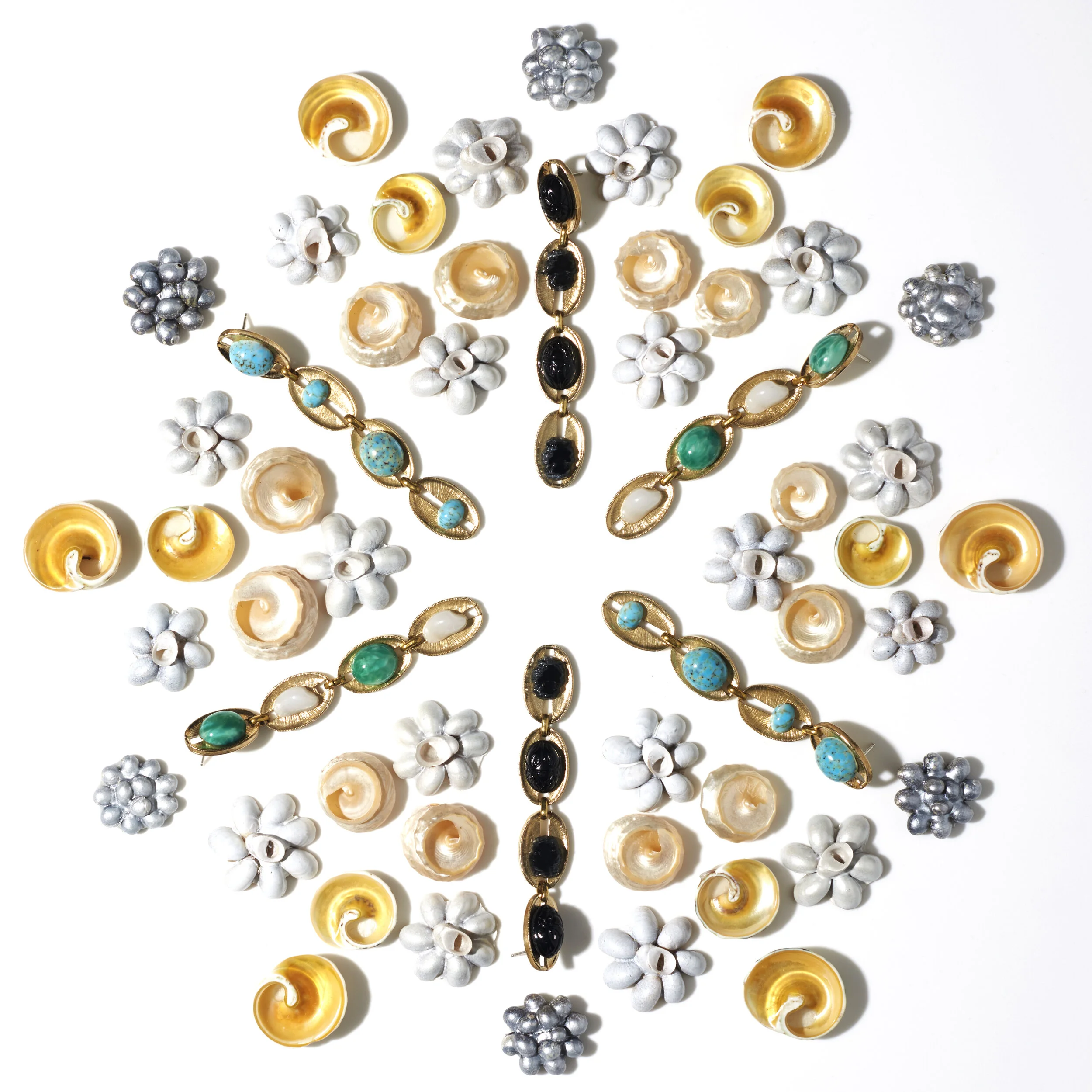 BRIGHTON EARRING SHELL.jpg