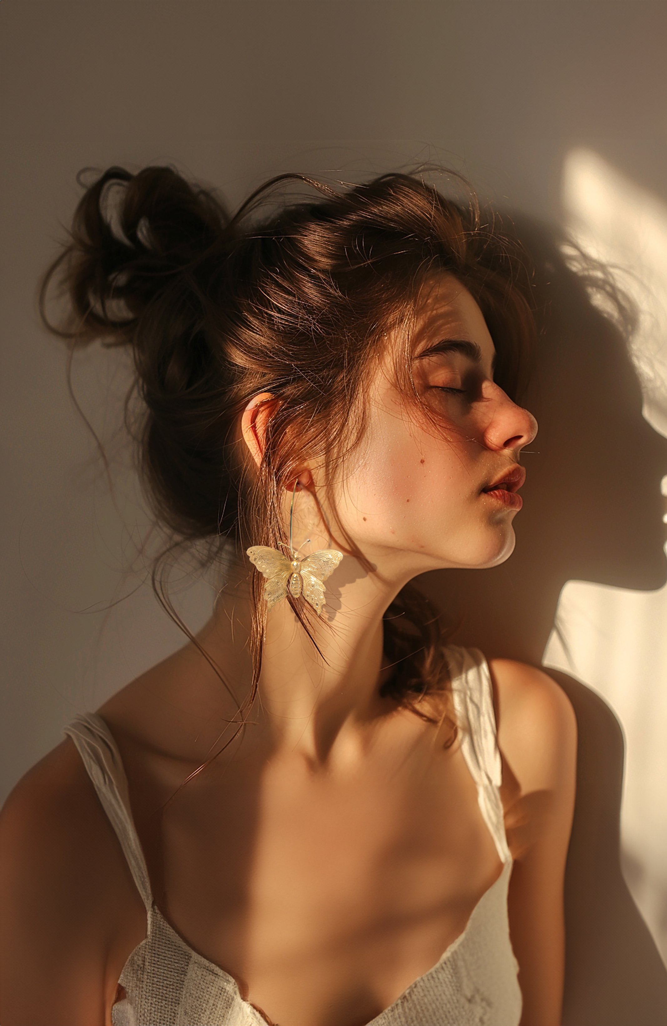 CASTLECLIFF PAPILLION EARRING.jpg